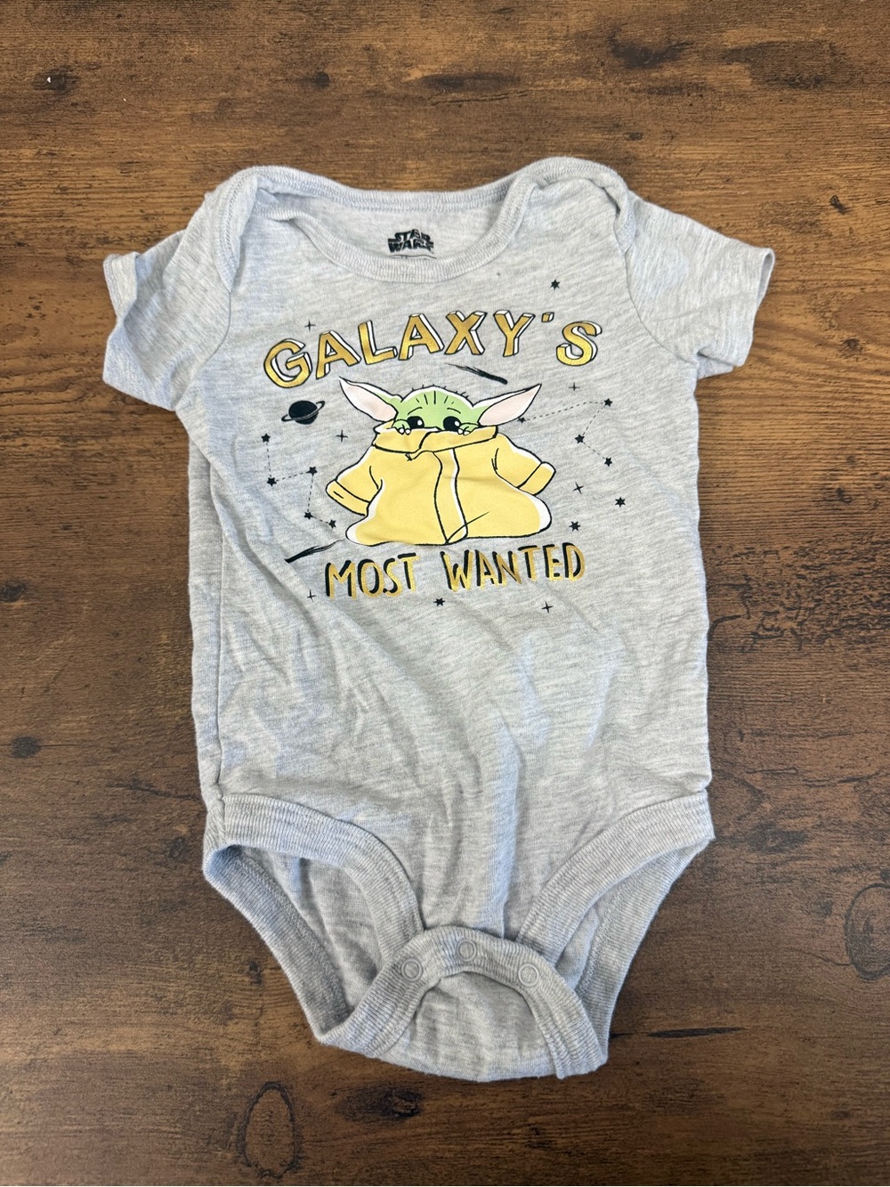 ⭐️5 for $20⭐️ Star Wars Baby Yoda Gray Onesie - "Galaxy's Most Wanted" 6-12M